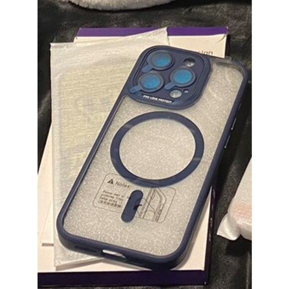 iPhone 15 Pro Phone Case & Screen Protectors - Green, Black, Blue & Clear - Picture 4 of 5